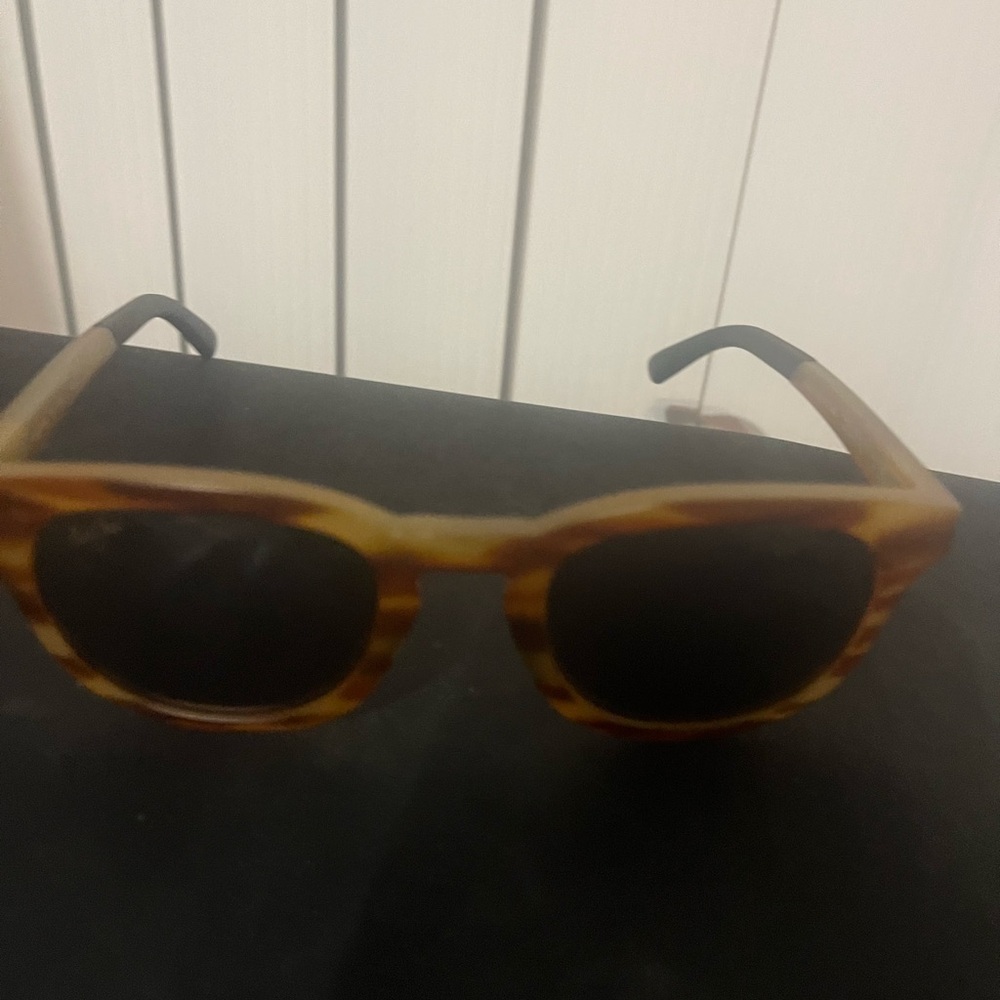 Prestige maui jim’s, clean lens